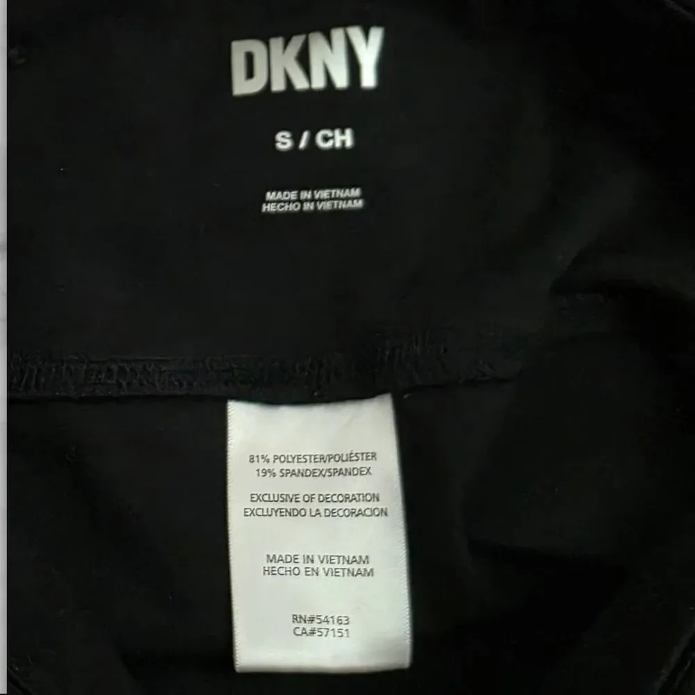 DKNY Black Biker Shorts Size Small